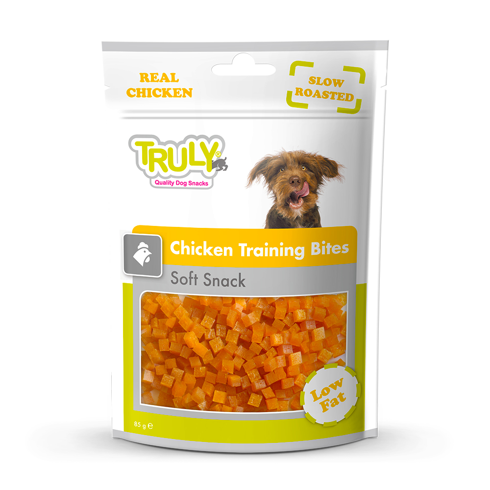 8718692582347 1 Truly Dogs Chicken Training bites soft snack 85 g